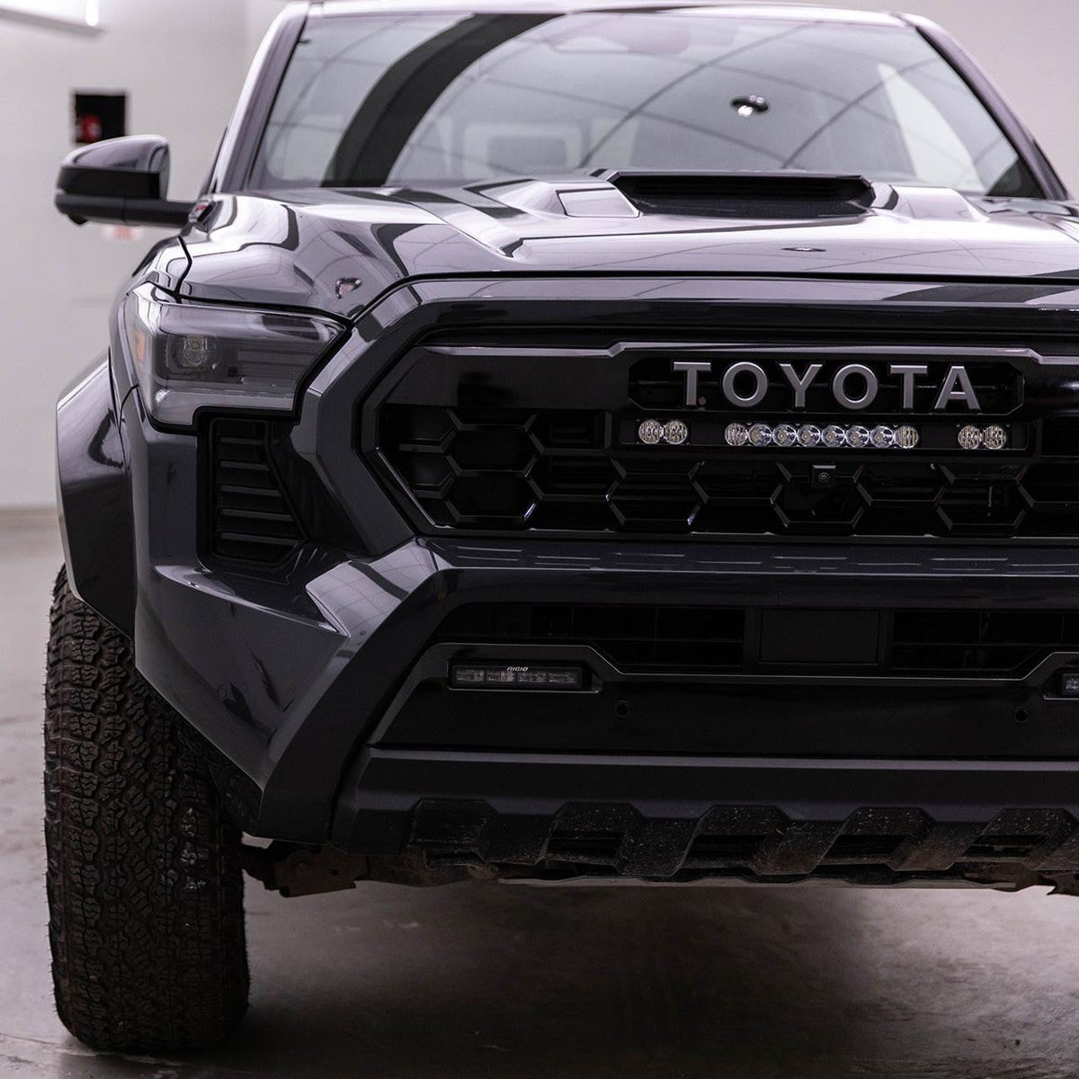 Toyota S8 10 Light Bar  S2 Pro TRD Pro Grille Conversion Light Kit - 2024-2026 Toyota Tacoma