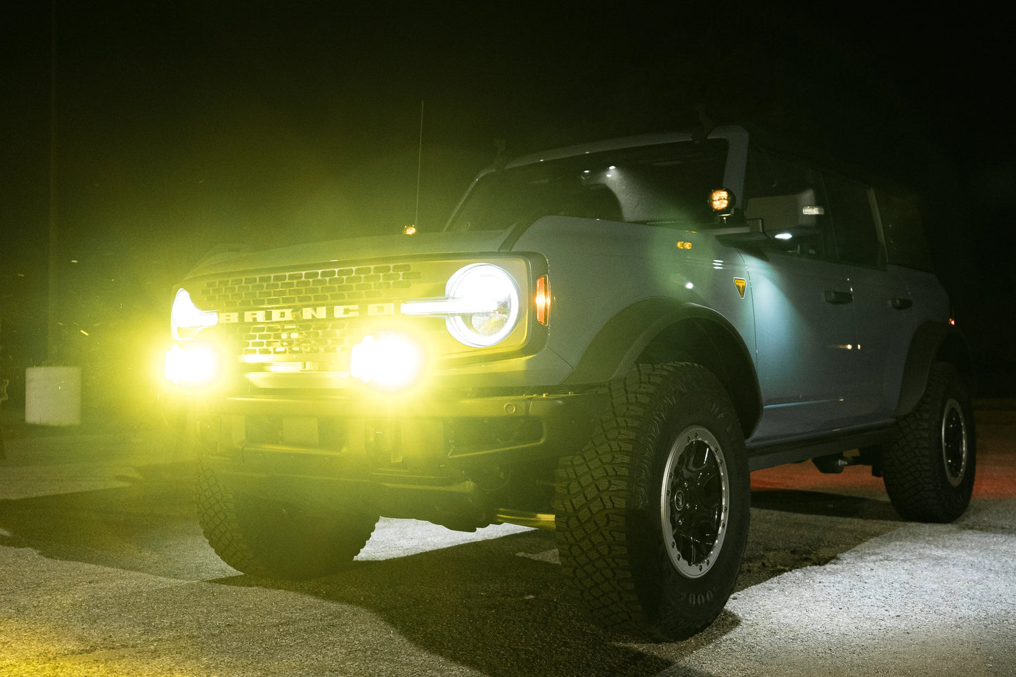 SPV Parts 2021+ Ford Bronco Modular Bumper Light / Light Bar Kit with 30" Light Bar or 2 Lights