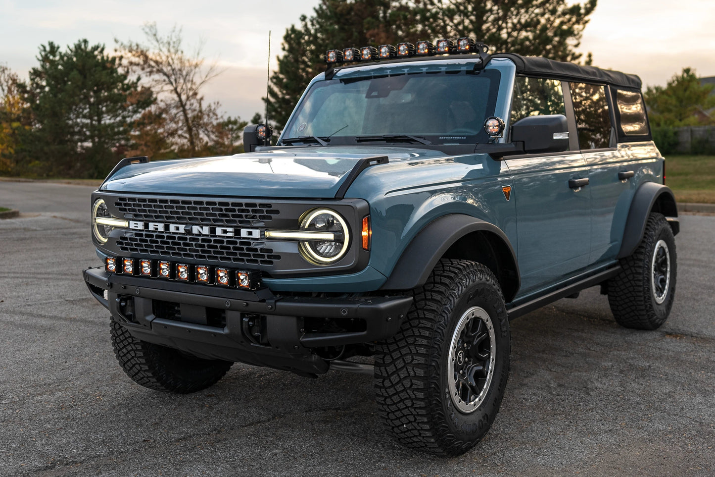 Ford Bronco Roof Line HIGH Mounts - Direct Replacement for Rigid 46723 SR Kit (Brackets Only)