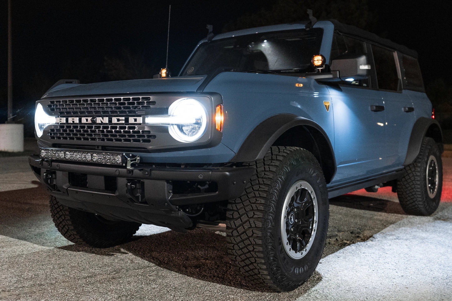 SPV Parts 2021+ Ford Bronco Modular Bumper Light / Light Bar Kit with 30" Light Bar or 2 Lights