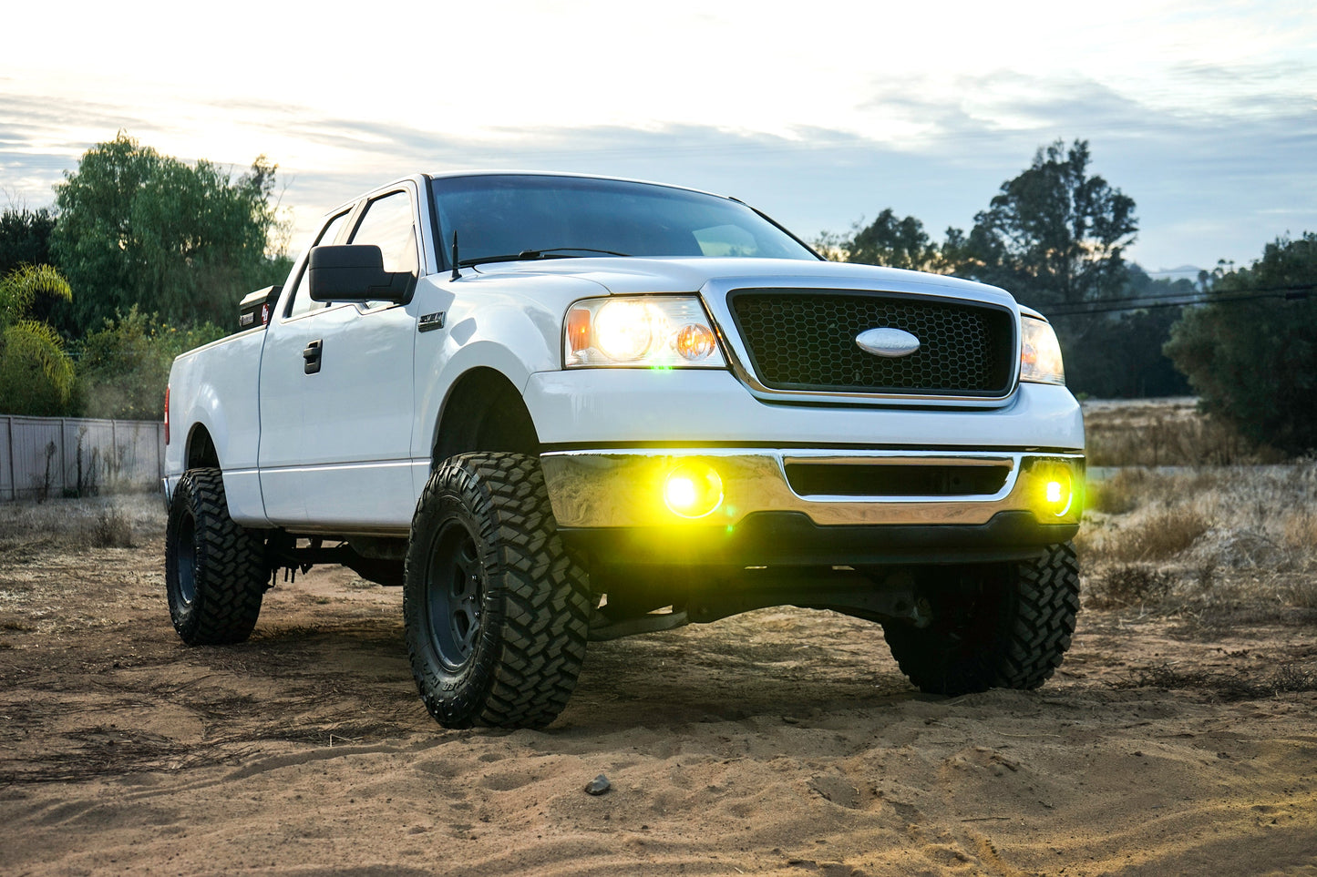 Baja Designs Squadron SAE LED Light Kit - Fits 06-14 F-150, 07-13 Tundra, 05-11 Tacoma (Set)